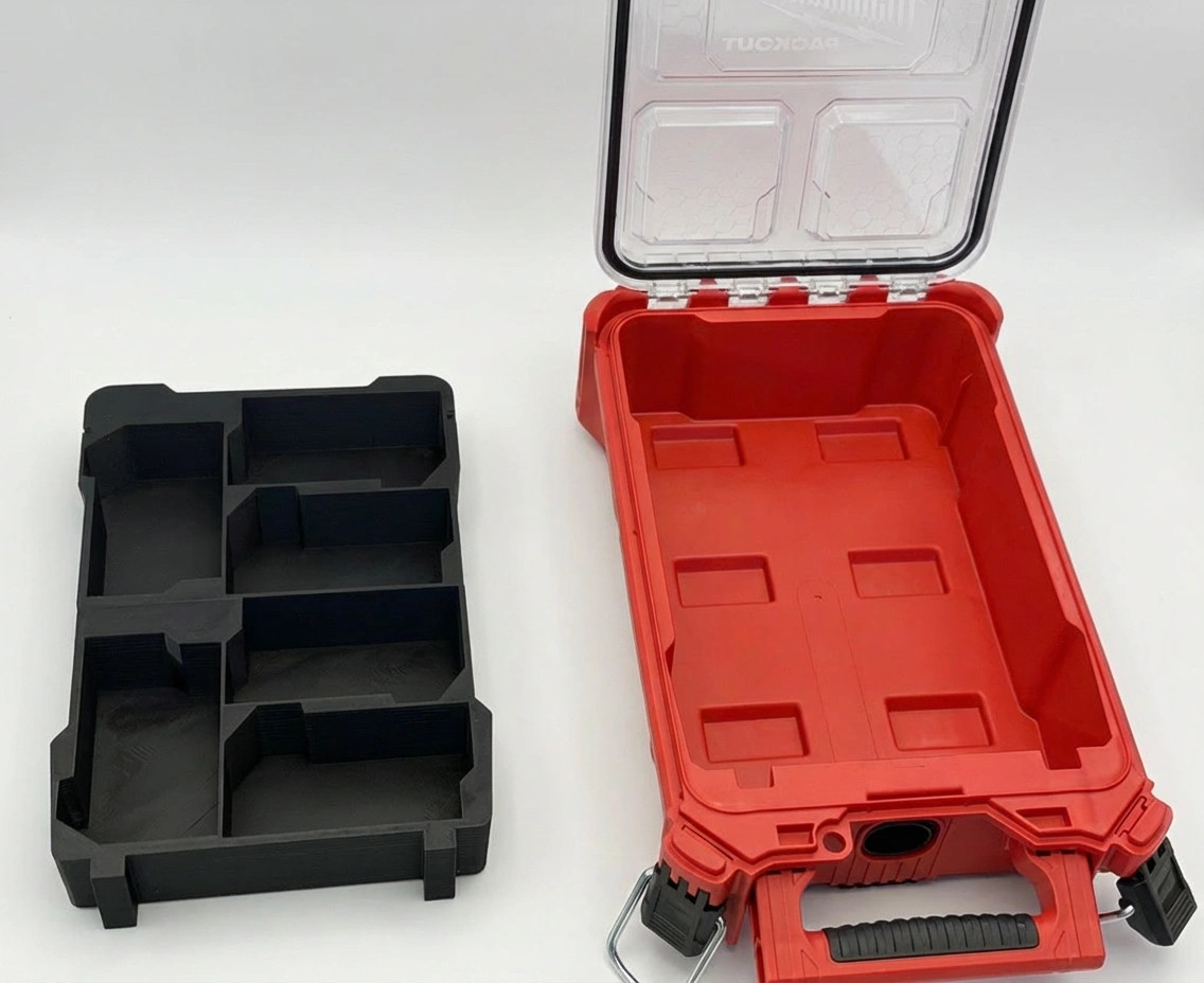 Milwaukee M18 5Ah Battery Insert 6-Slot PACKOUT Organizer (Insert Only) gallery