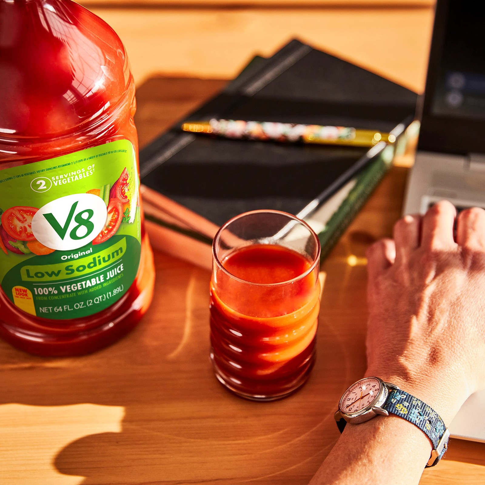 V8 Low Sodium Original 100% Vegetable Juice, 64 fl oz Bottle (6 Pack) gallery