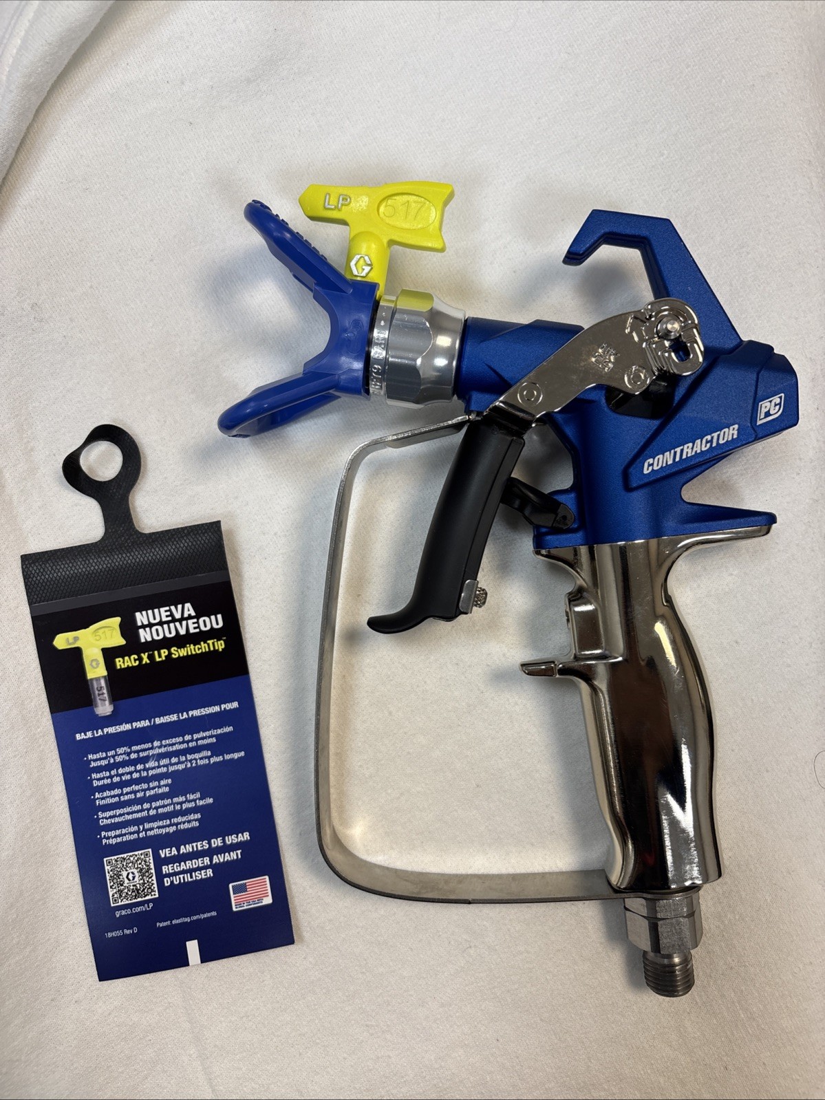 Graco Contractor PC Spray Gun With LP517 Spray Tip. New 17Y043 17Y042 gallery