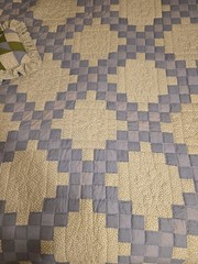 Floral Patchwork Quilt 84×106 Blue Beige Green Gray Cotton Reversible