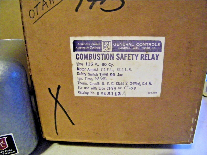General Controls Combustion Safety Relay A112 New/Old Stock gallery