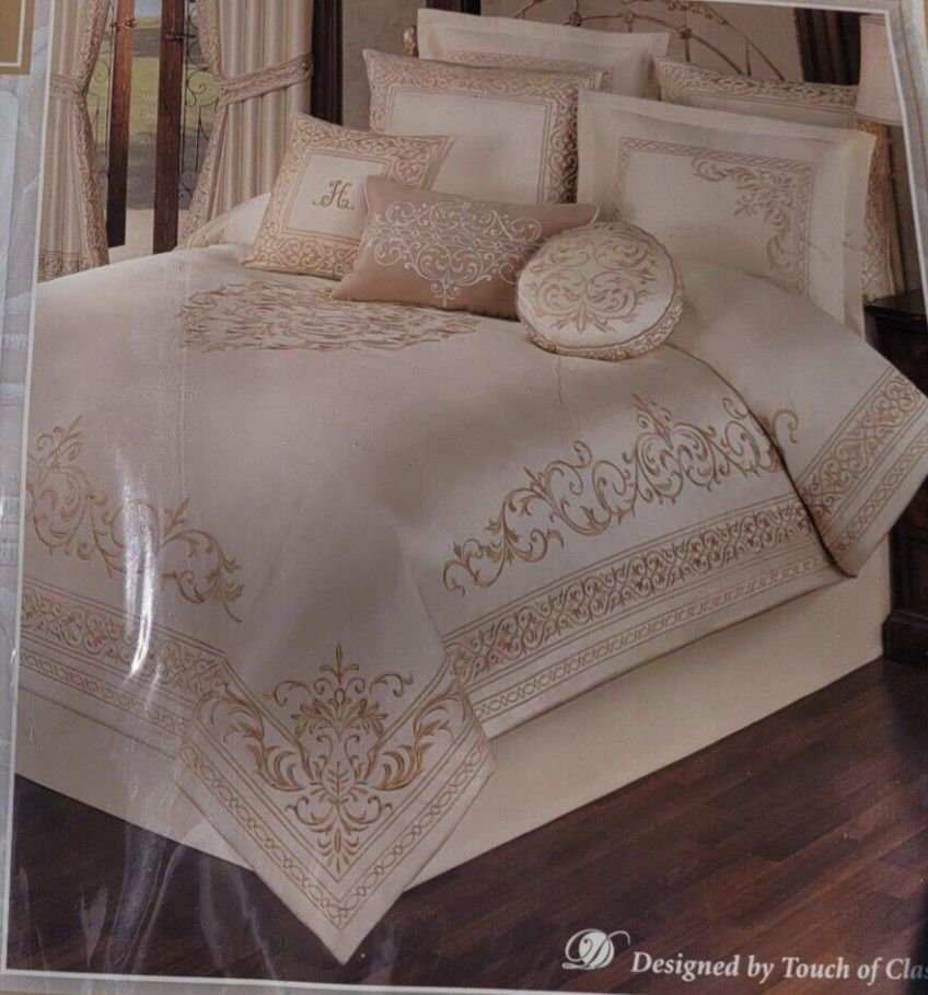 Touch Of Class Versailles Pearl Embroidered Comforter & 2 Shams Set, King gallery