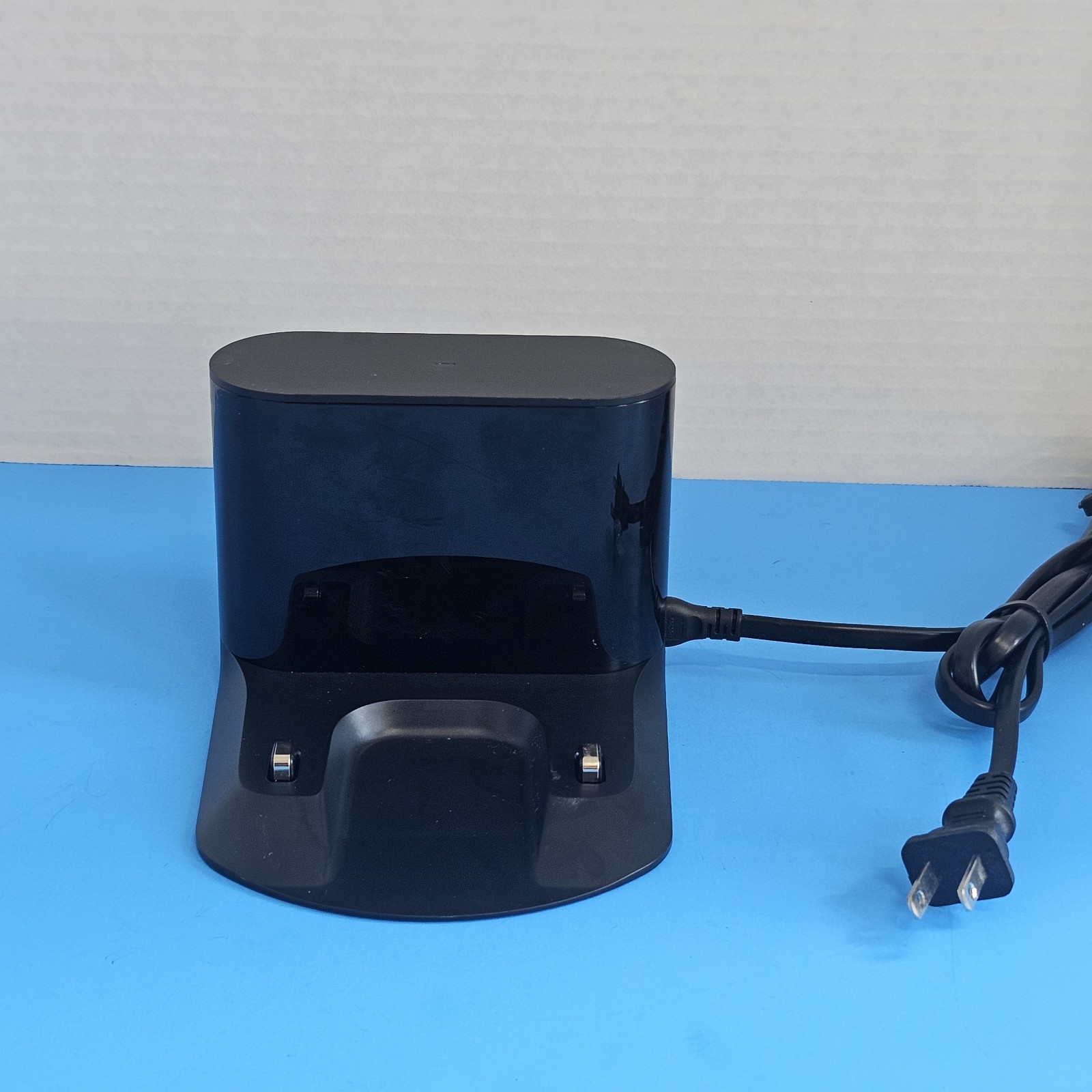 Roborock Charging Dock Base CDZ15RR with Power Cord REPLACEMENT PART OEM GENUINE gallery