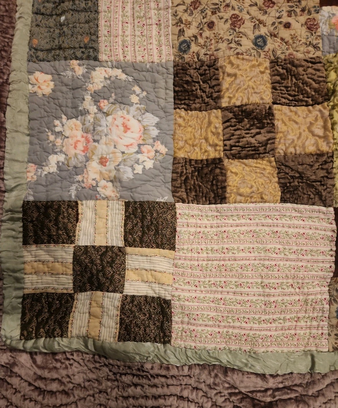 Classic Brown White Thick Patchwork Queen Size? Quilt Size 86" x 79" gallery