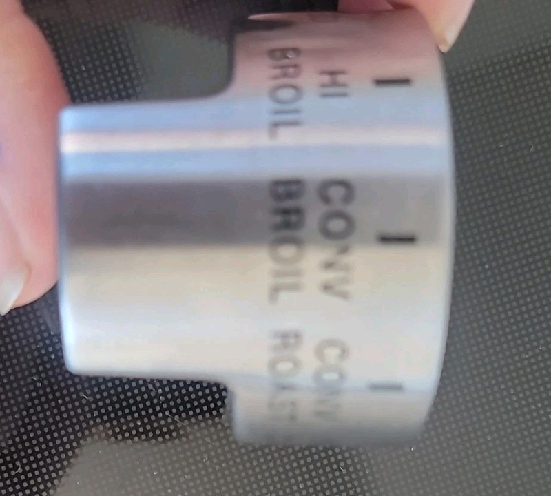 Used Viking Range Selector Knob 042267-000 gallery
