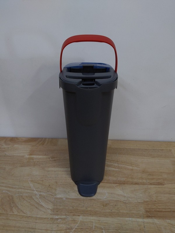 O-Cedar H2prO Flat Mop System gallery