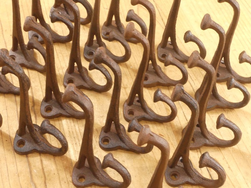 20 Rustic Cast Iron Coat Hat Wall Hooks Restore School Farm Towel Bath Kitchen gallery
