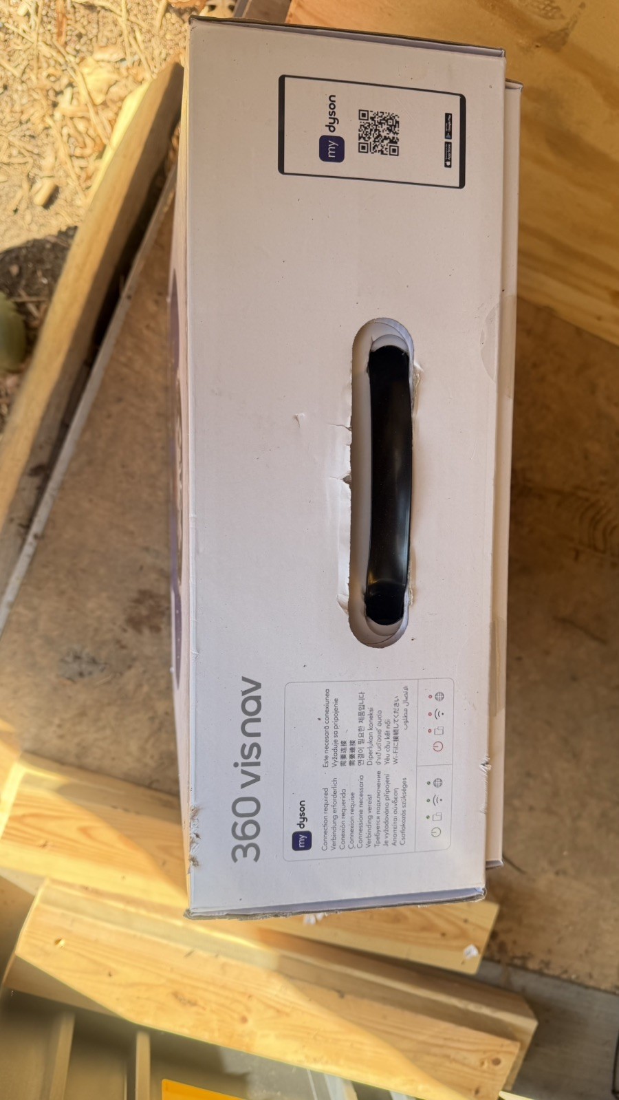 Dyson 360 Vis Nav Robot Vacuum with Smart Navigation - Brand New gallery