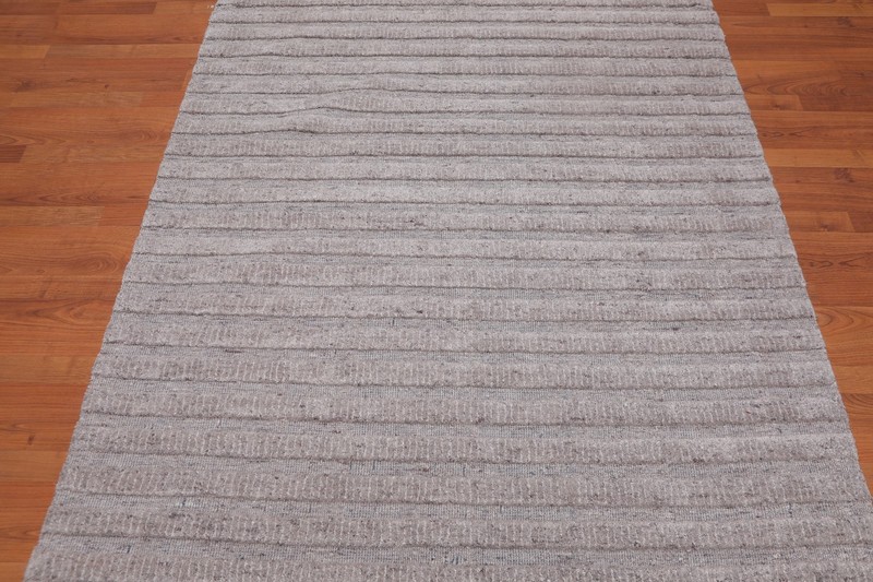 4'9" x 6’7" Handmade High Low Loop & Cut Pile 100% Wool Area rug Oatmeal gallery