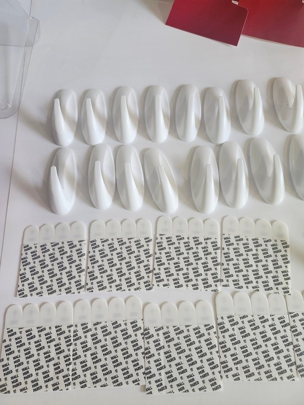 Command Medium Designer Hooks, 44 Hooks and 56 Strips, Holds up to 3 lb gallery