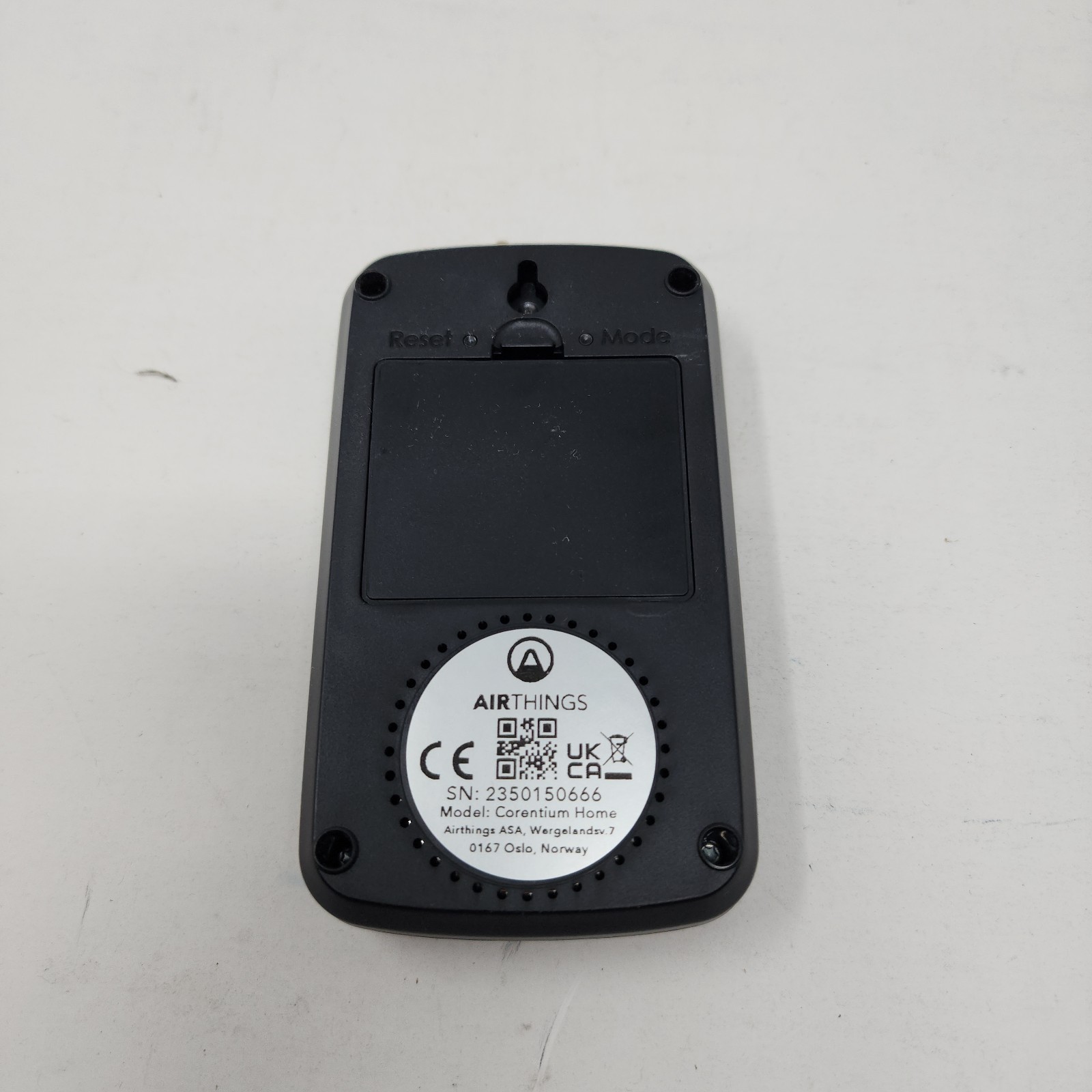 Used Airthings 2350 Battery Operated Digital Radon Detector LED Display Portable gallery