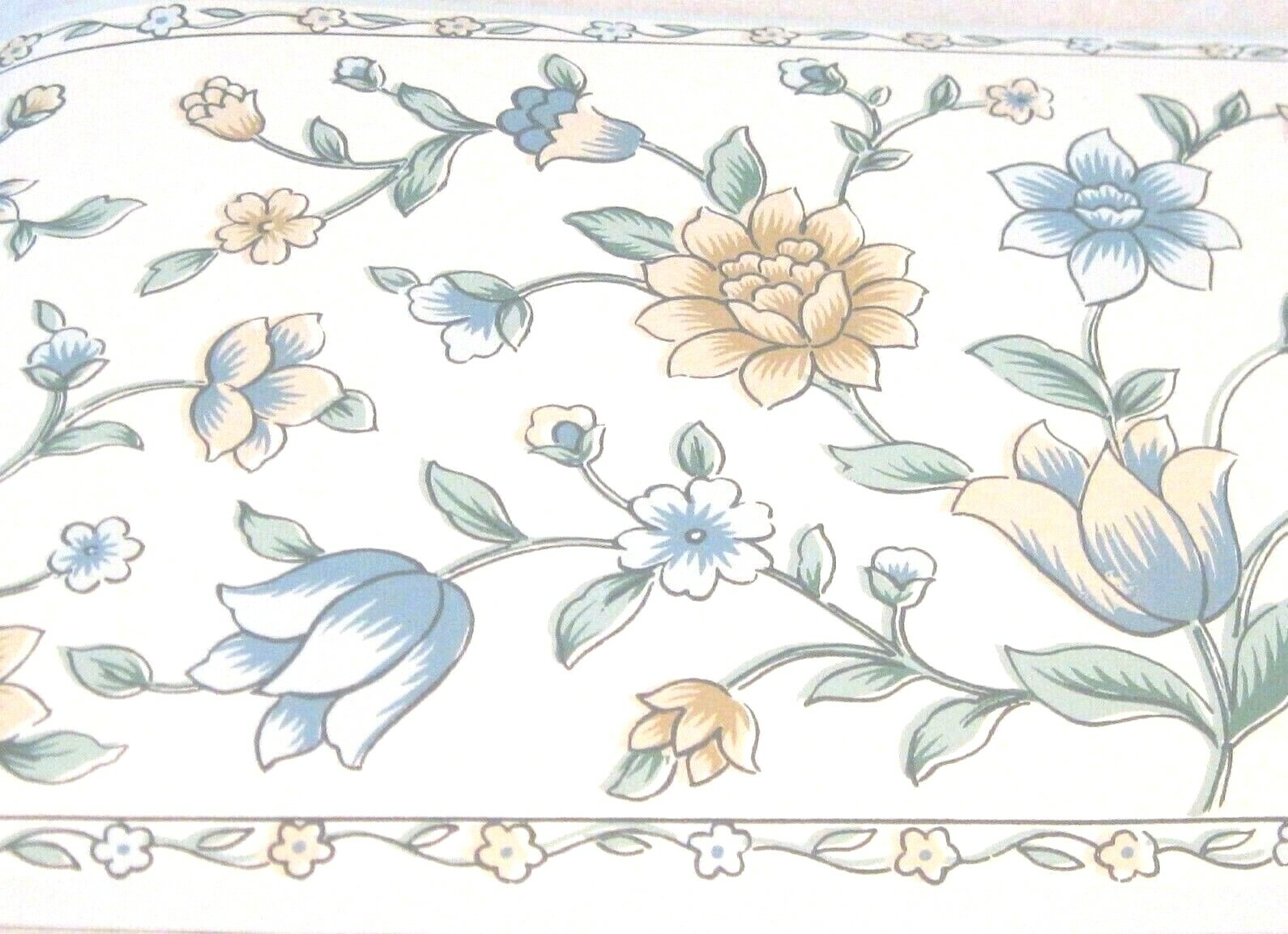 Wallpaper Border Light Blue Beige Tulips Flower Toss Vine Floral White 7101 NIP gallery