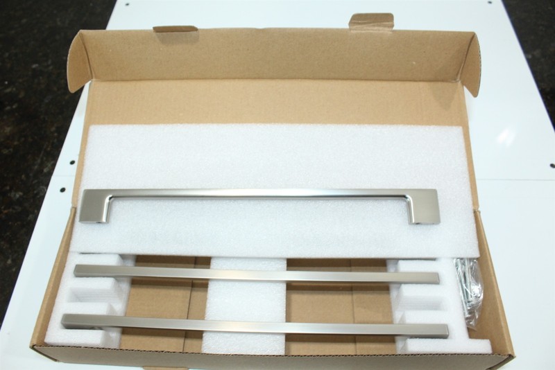 Slim Cabinet Pulls Silvertone 10" Brushed Nickel Finish Pack of 5 Slim Bar gallery