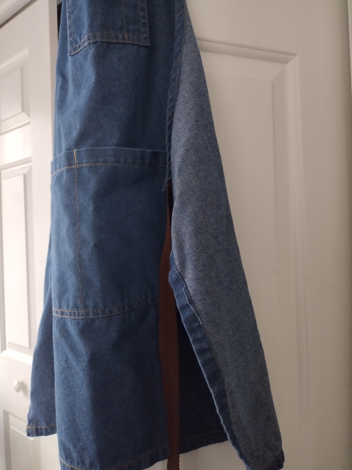 Blue Cotton Denim Apron With Pockets And Adjustable Neck Strap, Brown Straps gallery