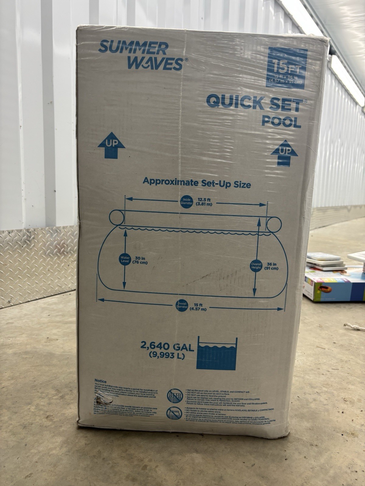 Summer Waves 15 ft x 36in Quick Set Inflatable Above Ground Swimming Pool & Pump gallery