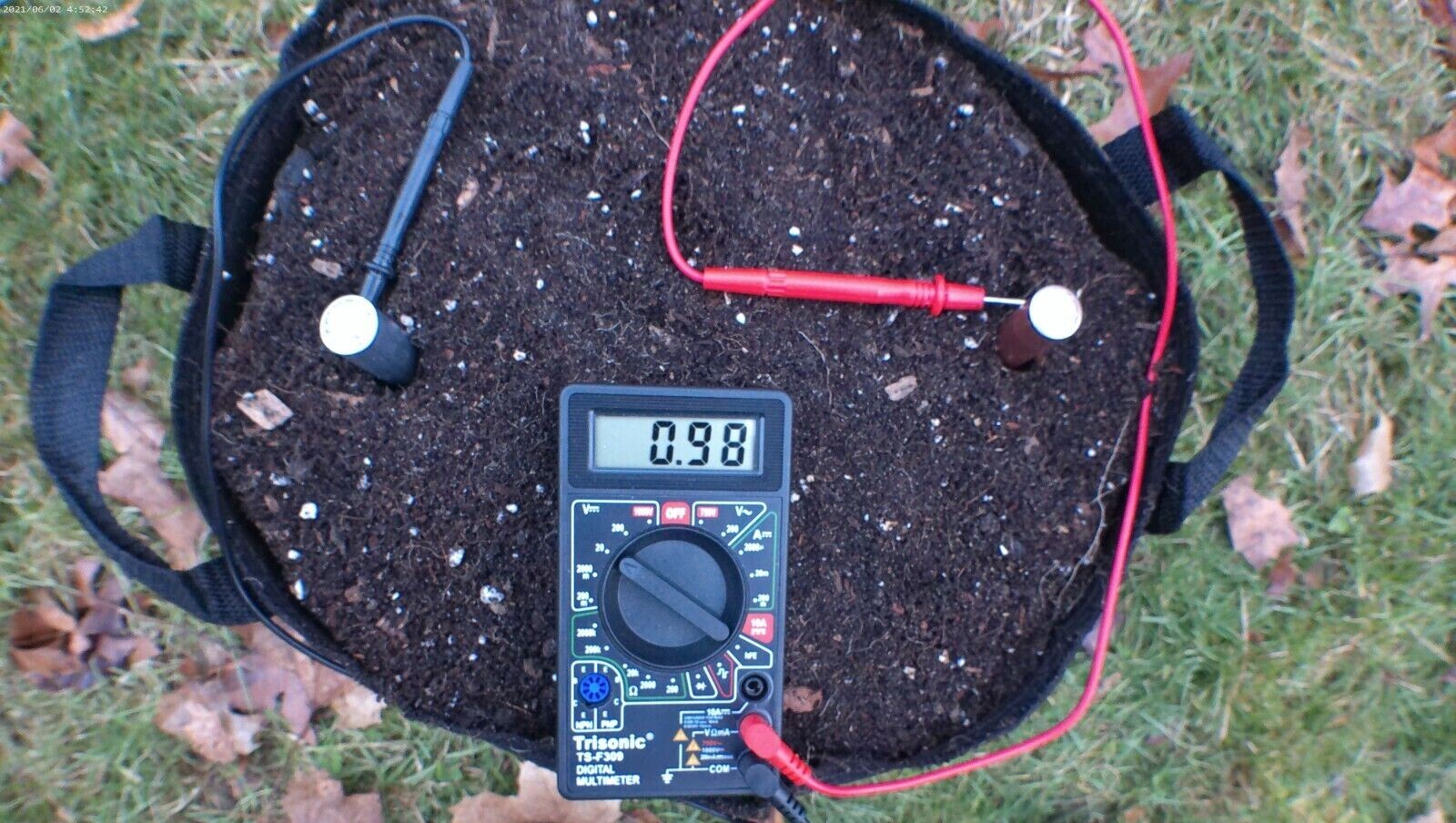 Electro-Culture Soil Rods Copper/Zinc filled with quartz 1/2"x12"L gallery