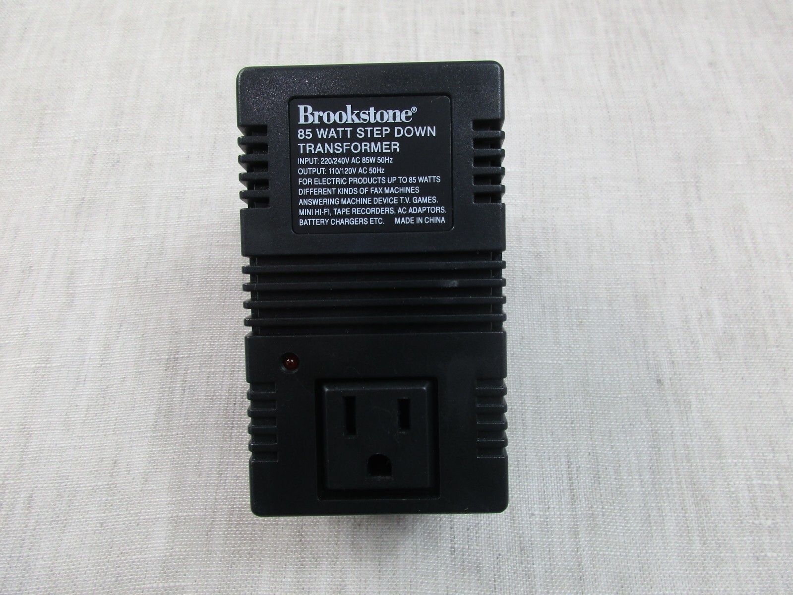 Brookstone Step Down 85W Step Down Transformer Input 220/240V Output 110/120V gallery