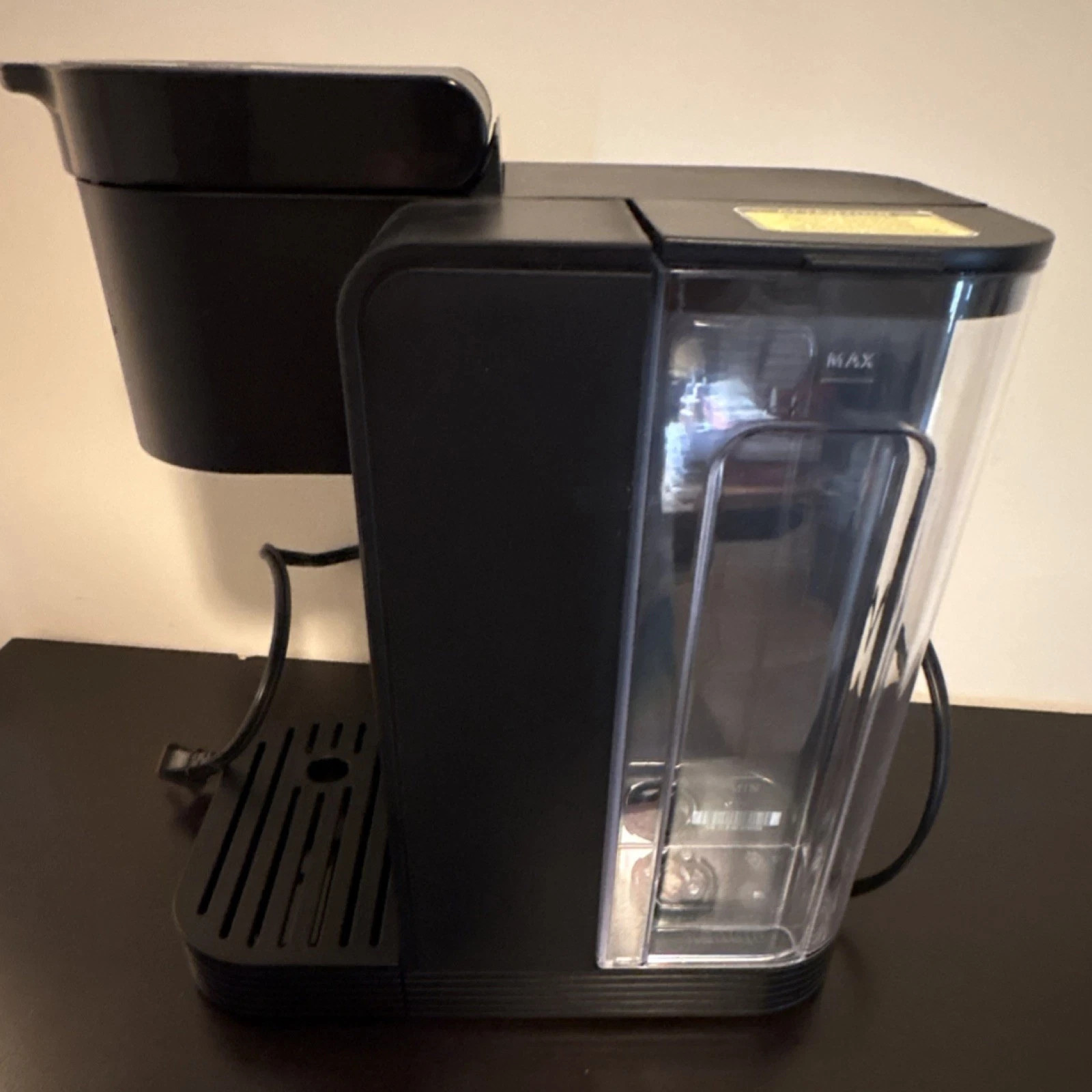 Keurig K25 Pod Coffee Machine Black 120V Water Tank Drip Tray As is For Parts gallery