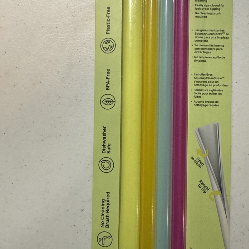 New SQUEAKY CLEAN STRAW 4 Pack Reusable BPA-Free Silicone Straw Easy Clean gallery