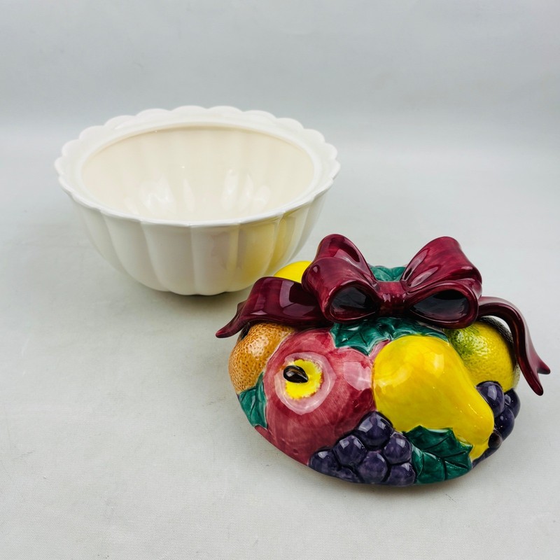 Fitz and Floyd Della Robbia Lidded Candy Dish Box and Lid Fruit Bows Vintage gallery