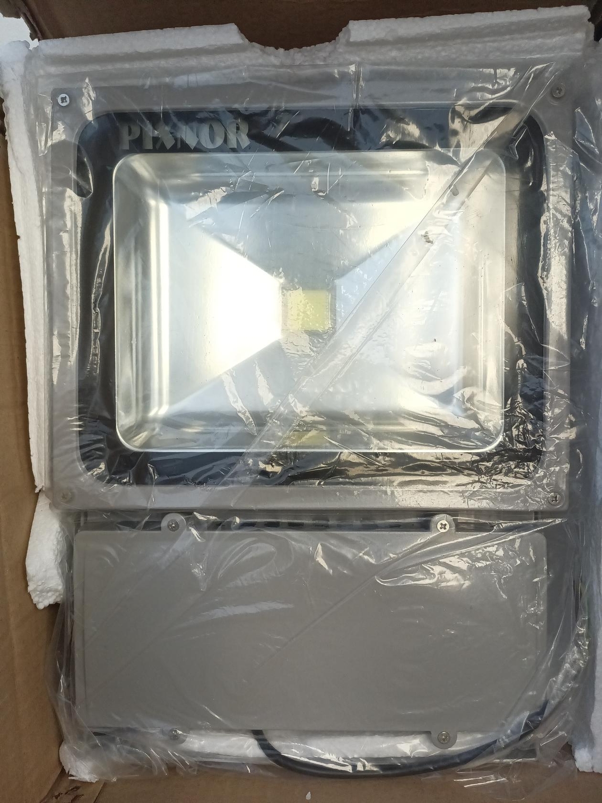 PIXNOR 100W AC 85V-265V Waterproof Outdoor Security Cool White LED Spotlig gallery