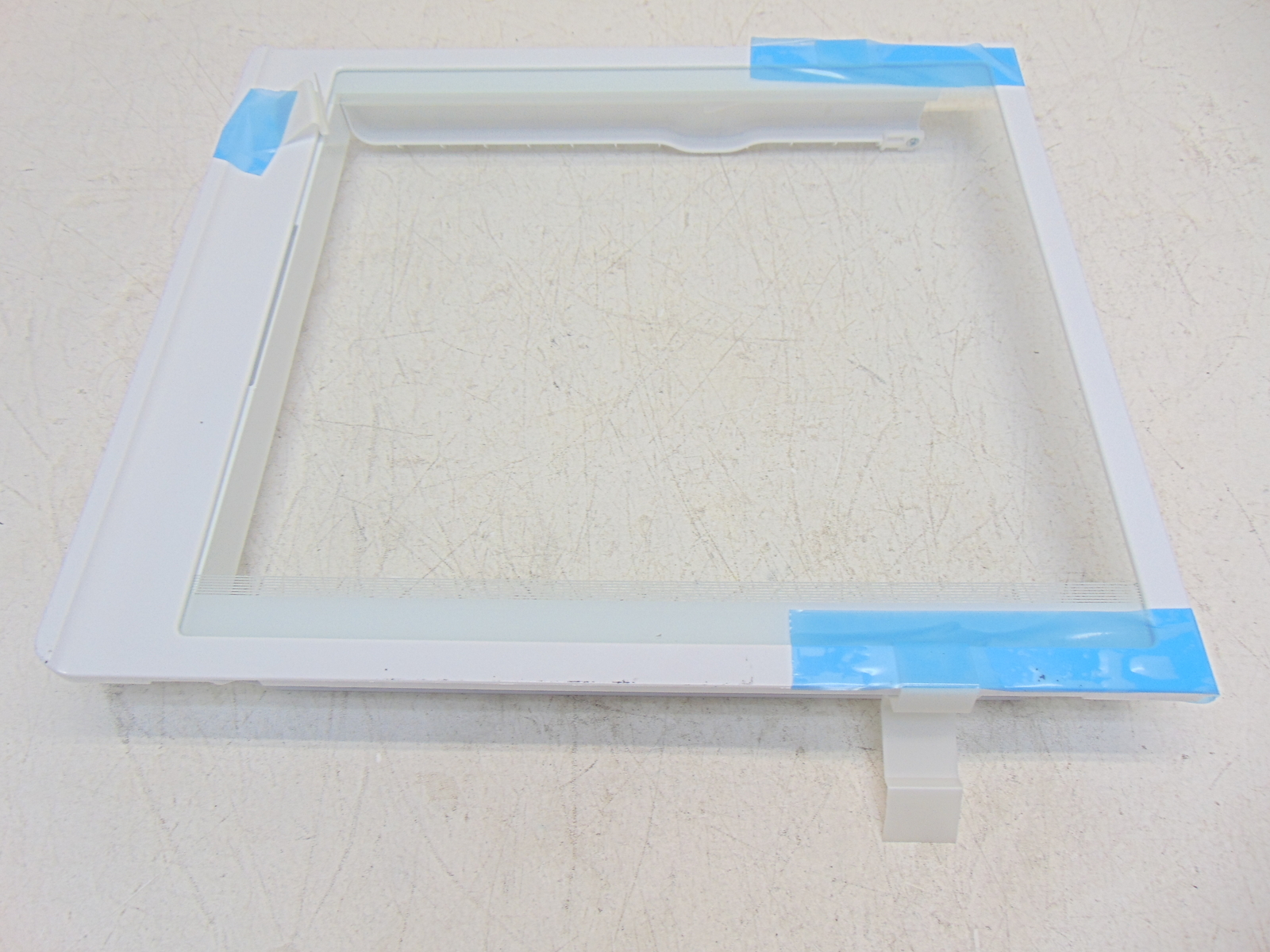 Frigidaire Refrigerator FRSS26L3AF7 Crisper Cover Assembly gallery