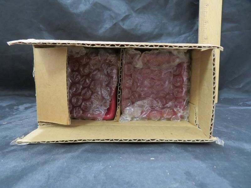 The Pampered Chef Petite Squares Cranberry Set of 4 Simple Additions #1990 gallery