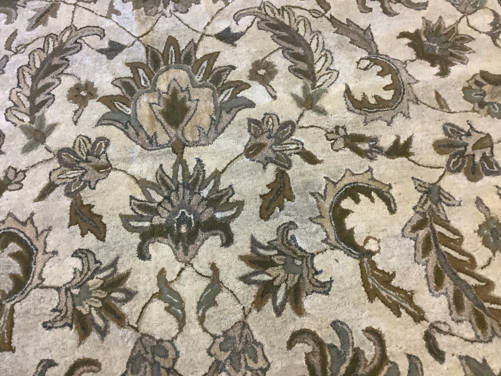 IVORY / L GREY 8'-0" x 10'-0" Back Stain Rug, Reduced Price 1172674616 BEL924A-8 gallery