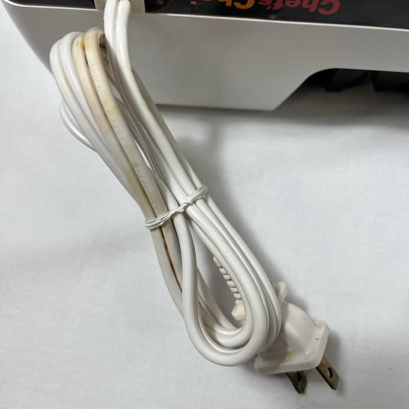 Chef's Choice Diamond Hone Model 320 FlexHone/Strop Professional Knife Sharpener gallery