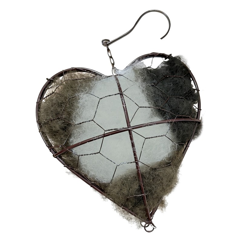 Heart-Shaped Bird Nesting Material Station Reusable Birds Nests Material Holder gallery