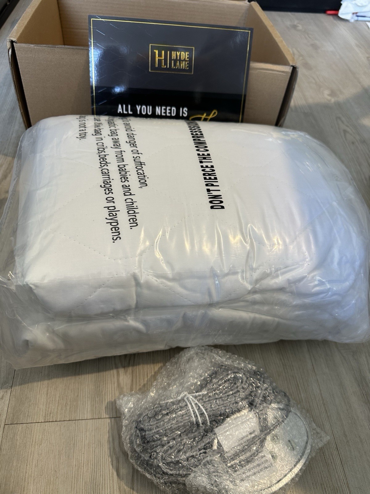 Hyde Lane Dual Control Heated Mattress Pad Twin 39in *75in + 15in NIB gallery