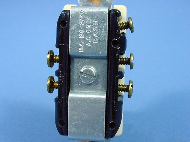 Leviton Ivory Decora SP/3-Way Double Switch Duplex Toggle 15A 5641-I Boxed gallery