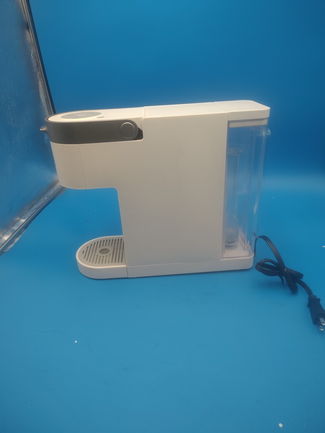 Keurig K-Slim K900 Pod Coffee Machine - White * gallery