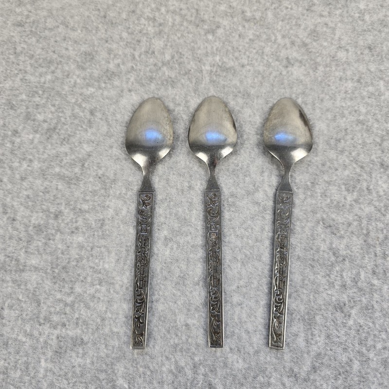 Riviera MONTEREY Scroll Pattern Stainless Black Accent Silverware Flatware U PIC gallery