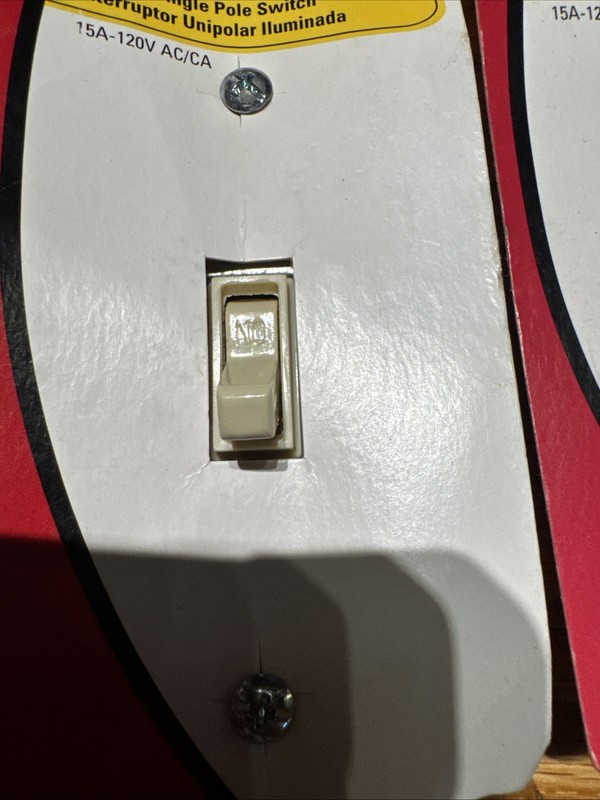 Cooper Wiring Lighted Toggle Switch, 15 amp,120 volt Ivory Lot Of 2 gallery