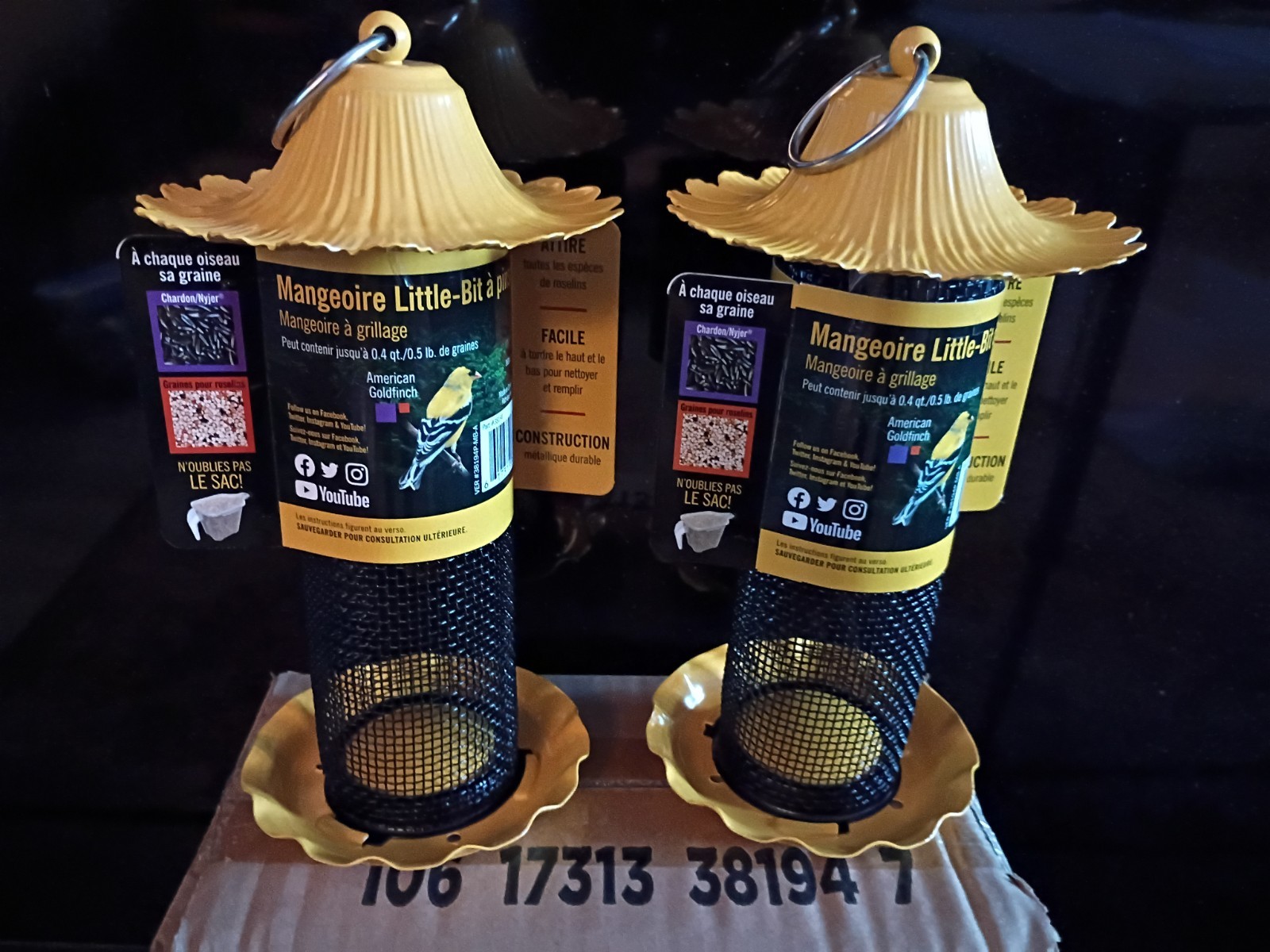 Stokes Select Little-Bit 9 In. 1/2 Lb. Capacity Finch Thistle Screen Feeder-2 PK gallery