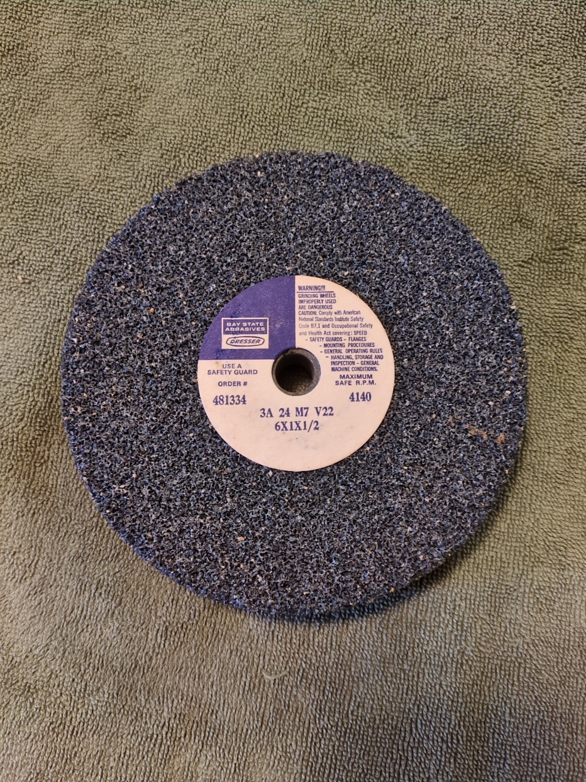 New Bay State Abrasives Part #481334 3A-24-M7-V22 6 X1 X1/2 Grinding Wheel USA gallery