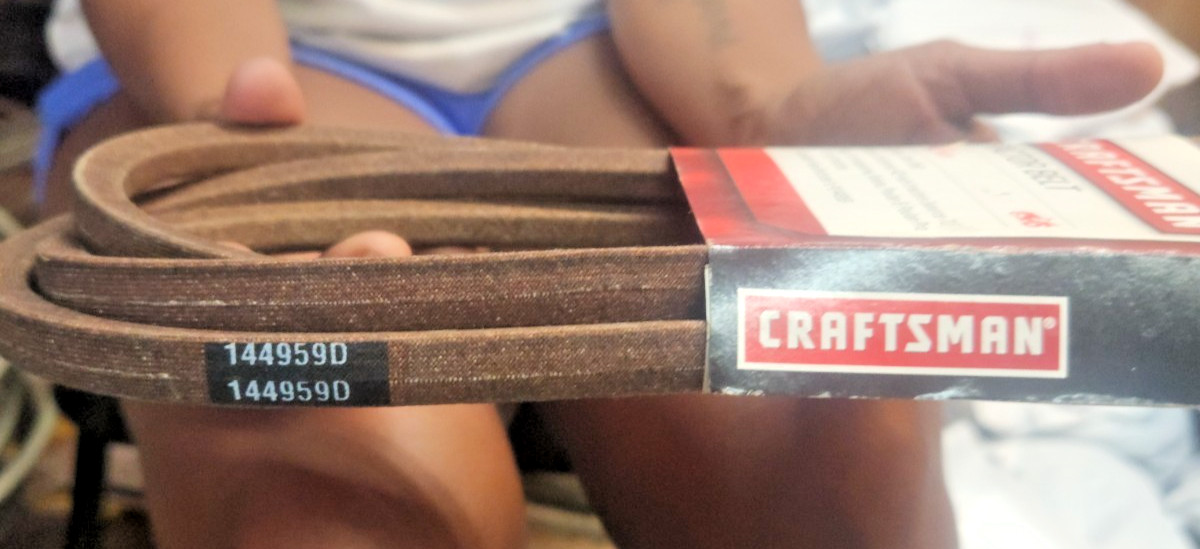NEW CRAFTSMAN REPLACEMENT MADE WITH KEVLAR 42" MOWER DECK BELT 144959 gallery