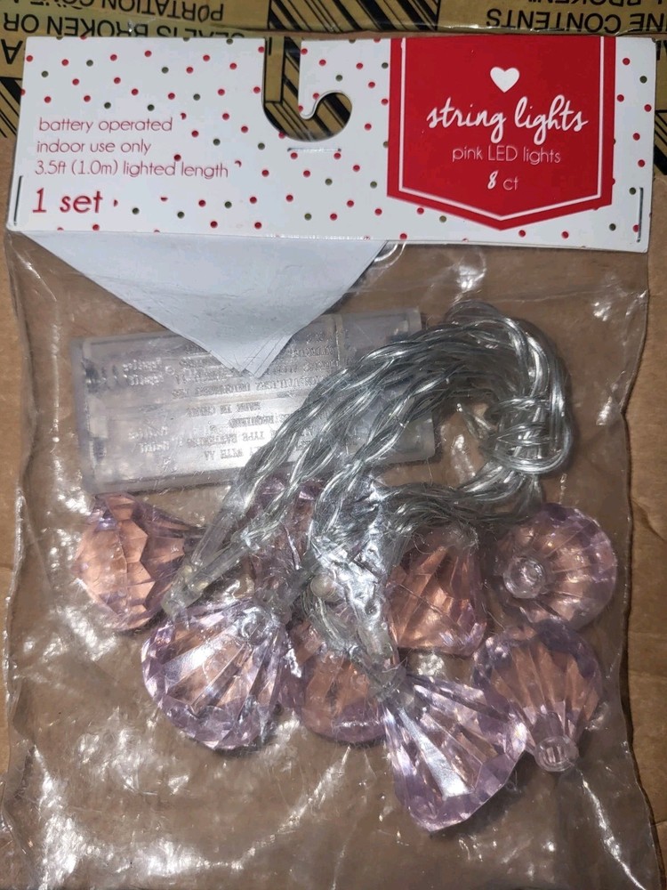 1 Set String Lights 3.5ft Indoor Only Battery Operated Pink Led 8 Lights