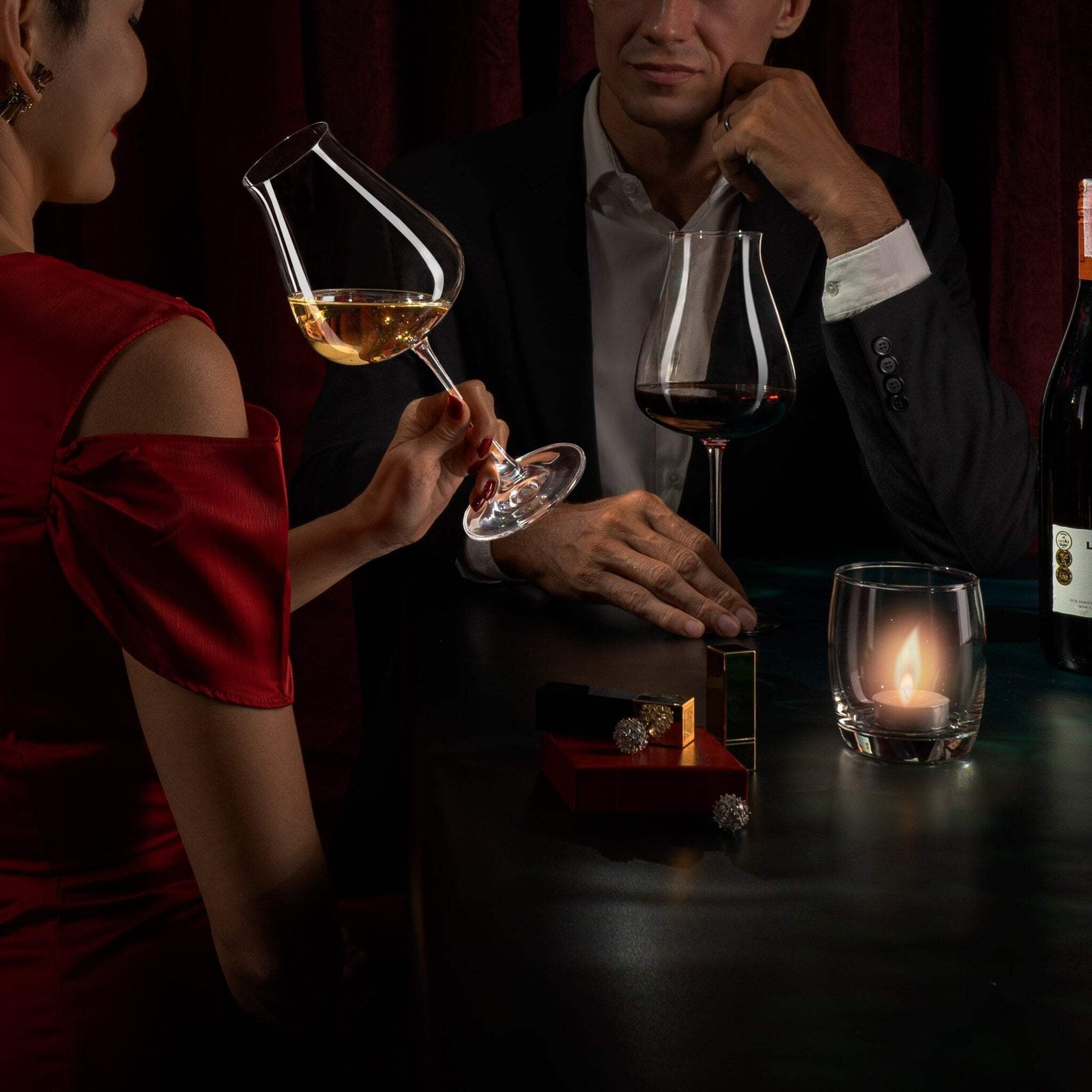 Desire Robust Red Wine Glasses - Set of 2 (700 mL / 24 fl. oz.) gallery