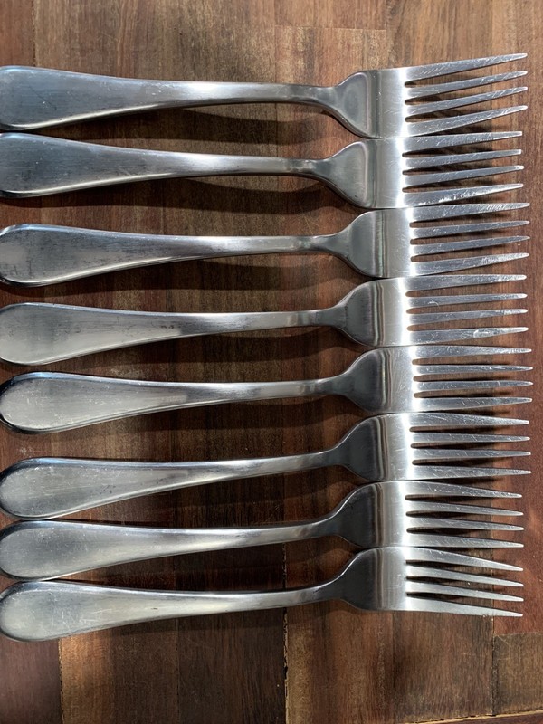 Oneida Icarus Dinner Forks 8 Pc Set Stainless Steel Silver 18/0 8”in Flatware gallery