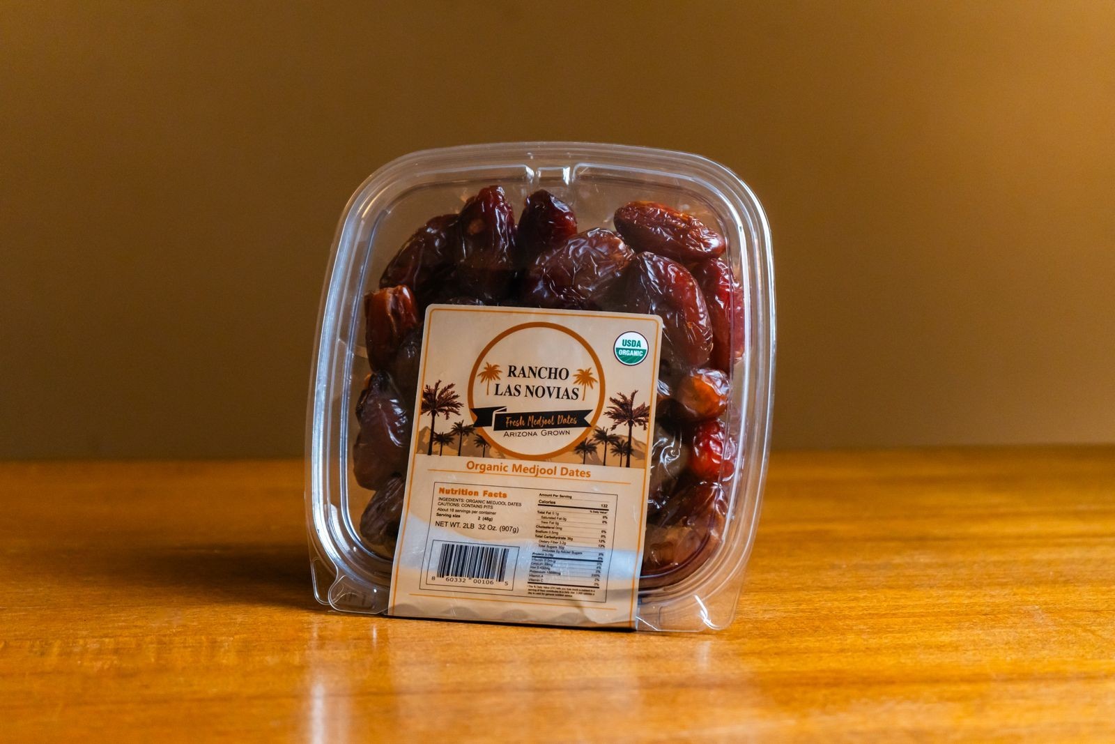 2LB MIXED ORGANIC MEDJOOL DATES. FRESH ARIZONA'S GROWN RANCHO LAS NOVIAS. gallery