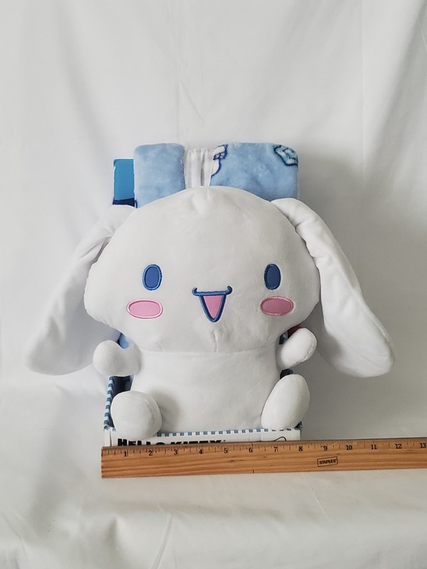 Sanrio Hello Kitty Cinnamonroll Plush & Throw Blanket 46x60in (117cmx152cm) gallery