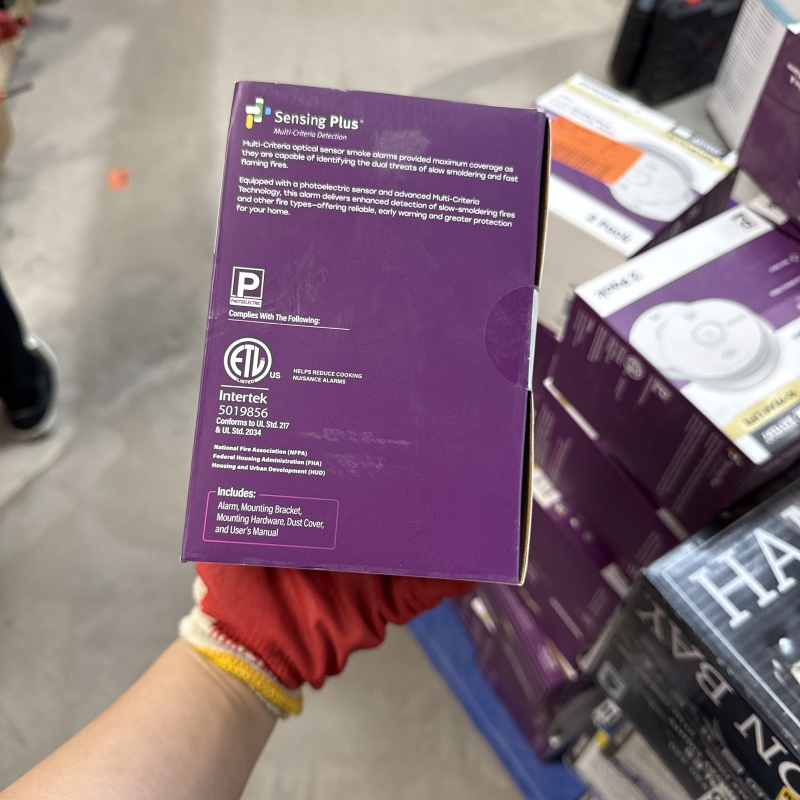 USI 2-Pack 10-Year Battery Combination Smoke and Carbon Monoxide Detector. New gallery