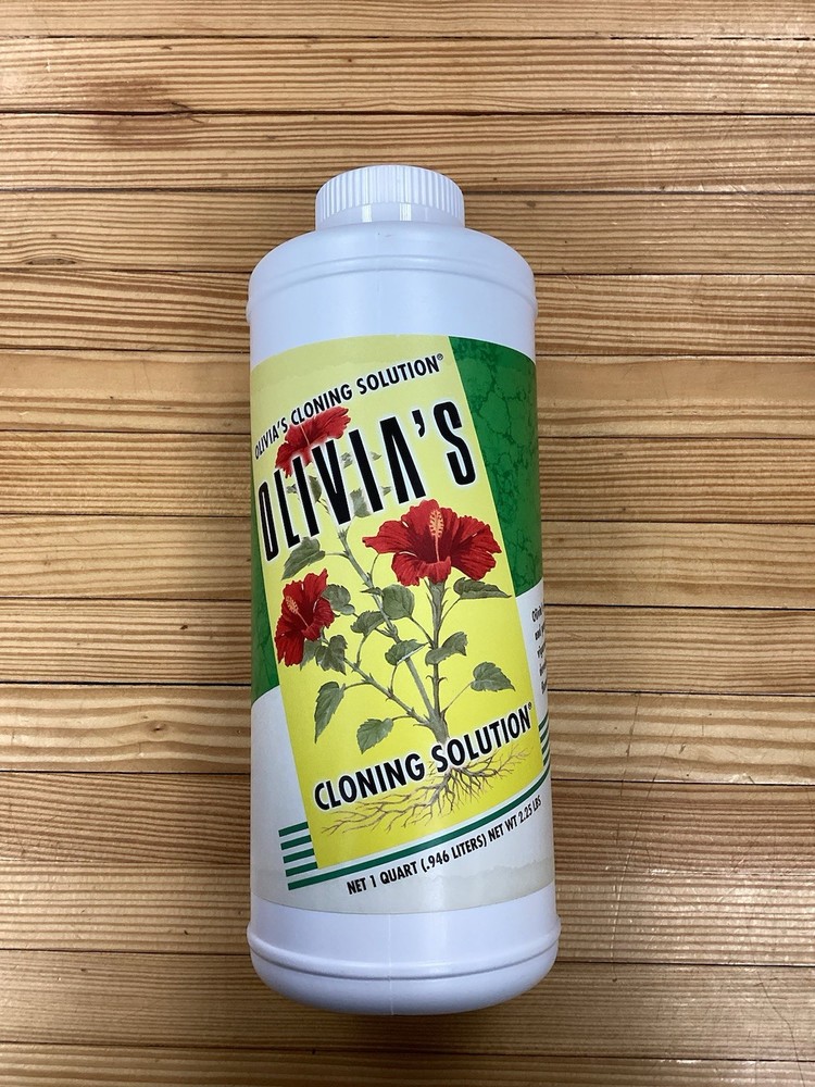 Olivia's Cloning Solution 1 Quart