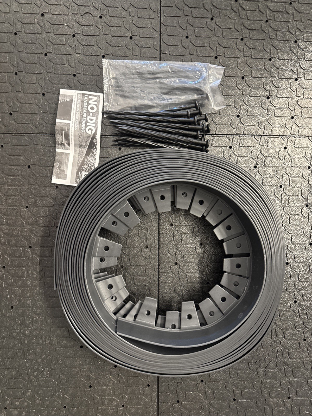 ProFlex Landscape Edging Kit Tall Wall Black Plastic No-Dig Flexible 60ftx2.5in gallery