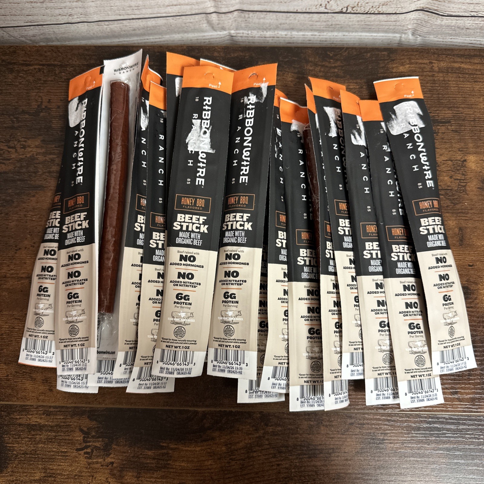 Ribbon Wire Ranch Organic Beef Stick 6-G Protein Lot Of 20 Honey Barbecue 11/26 gallery