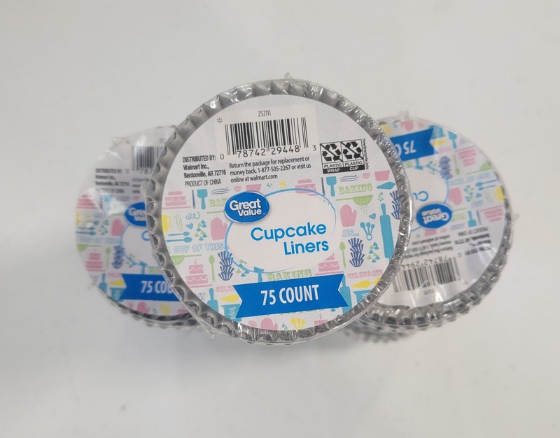Great Value Bulk Cupcake Liner Set: Black and White Striped 75ct - 9 pack gallery