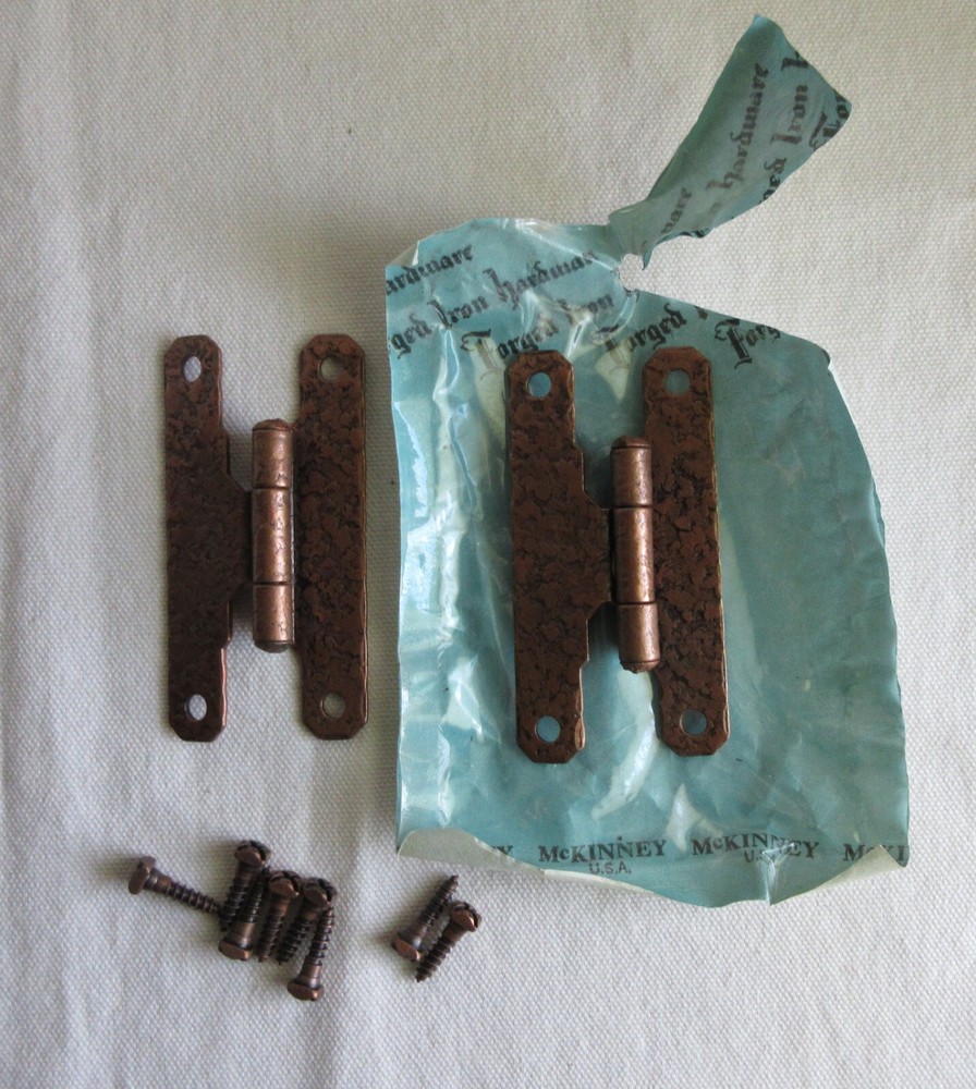 Vtg. 3/8” offset H hinge hammered copper 3"- 2 1/2” center hole McKinney USA NOS