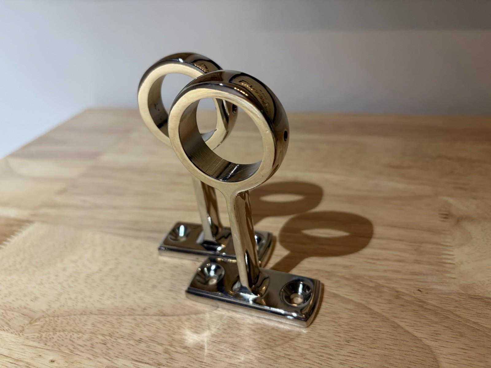 RH Classic Collection Rod Brackets Pair 1.25 ID, Polished Nickel Open Box gallery